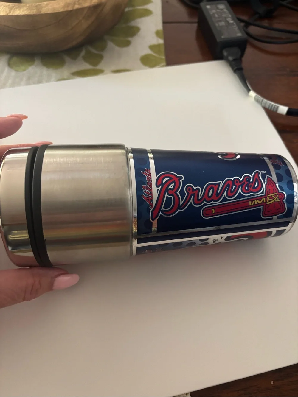 Stainless Steel Ergonomic Grip Travel Mug - Silver Atlanta Braves nwt